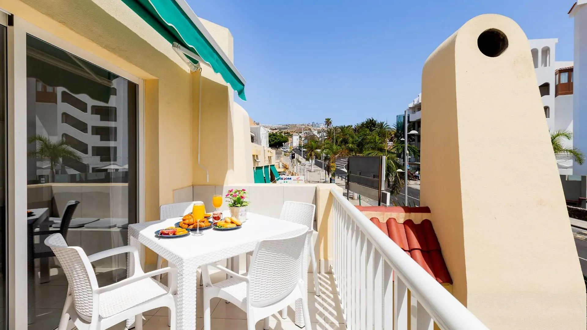 Two Bedrooms Apartment In Costa Adeje